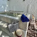 Blue House - Beachfront Luxury House With 8 Bedrooms